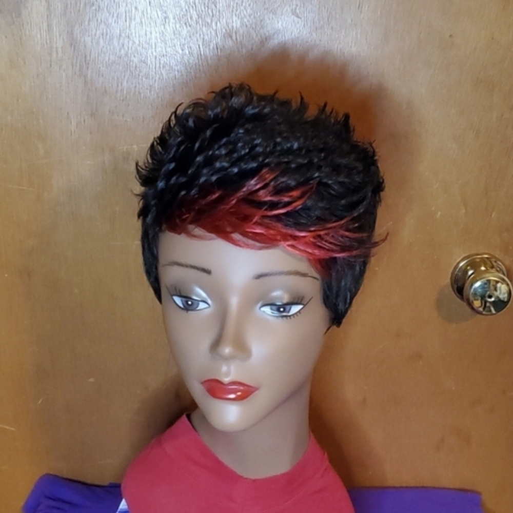 Short Black / Red Spiky Wig